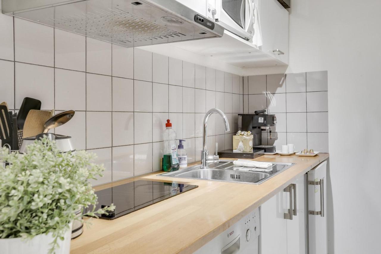 Triplex In Boulevard De Magenta By Guestready Apartment Paris Exterior photo